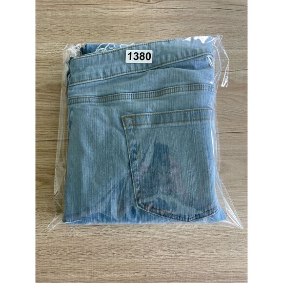 Torrid‎ Wide Leg Distressed Jeans Womens 16 Light Wash Vintage Grunge Raw Hem - Picture 12 of 12